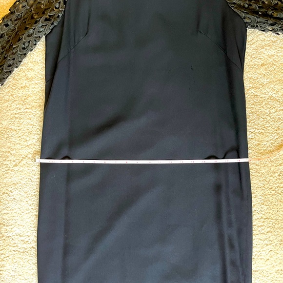 Vintage 1960’s Black Crepe W/ Crocheted Sleeves Cocktail Dress Size Small - Picture 16 of 17